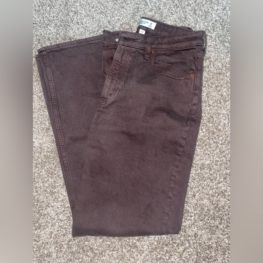 Abercrombie Curve Love High Rise 90s Relaxed Jean